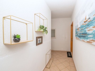 Apartment One bedroom apartment with air-conditioning Makarska A-21425-a - Outdoor photo 19