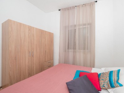 Apartment One bedroom apartment with air-conditioning Makarska A-21425-b - Outdoor photo 13