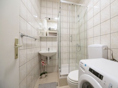 Apartment One bedroom apartment with air-conditioning Makarska A-21425-b - Outdoor photo 16