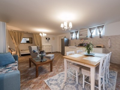 Apartment One bedroom apartment with air-conditioning Sutomišćica, Ugljan A-13872-c - Outdoor photo 35