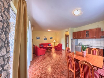 Apartment Three bedroom apartment near beach Rogoznica A-17458-b - Outdoor photo 4