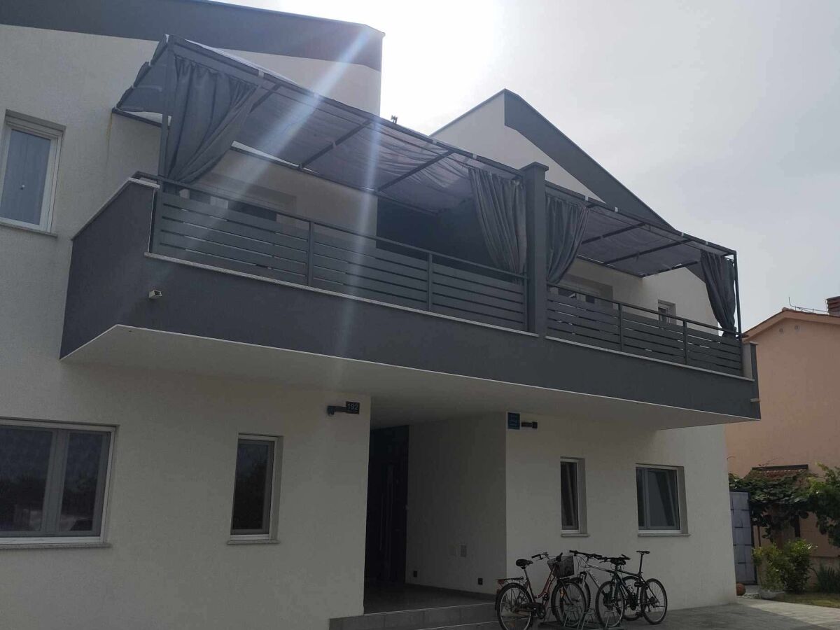 Apartment No title - Outdoor photo 5