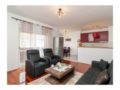 Apartment Two bedroom apartment with balcony Kaštel Novi, Kaštela A-24745-a - Outdoor photo 5