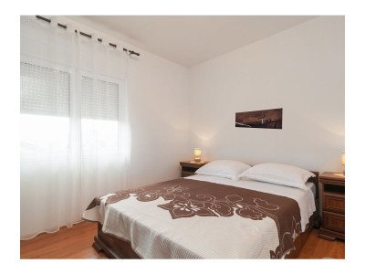 Apartment Two bedroom apartment with balcony Kaštel Novi, Kaštela A-24745-a - Outdoor photo 12