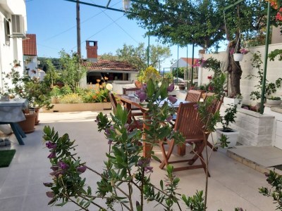 Apartment Studio flat with terrace Hvar AS-13161-a - Outdoor photo 24