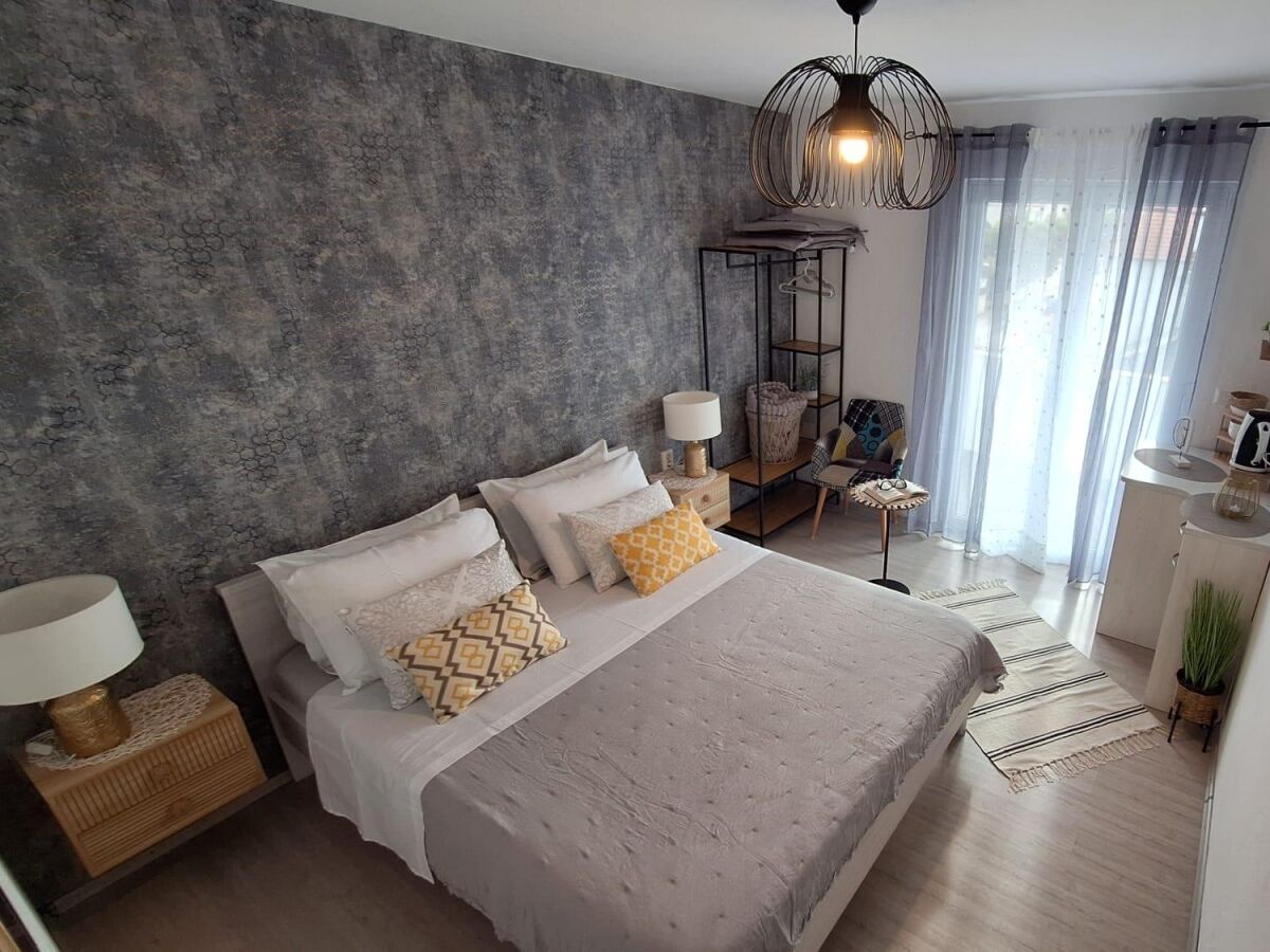 Holiday room with balcony and sea view Hvar S-13161-b - Outdoor photo 5