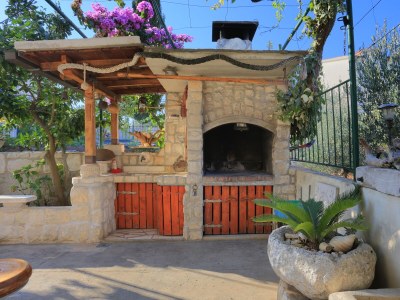 Apartment Two bedroom apartment with terrace Trogir A-15517-a - Outdoor photo 5