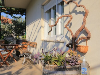 Apartment Two bedroom apartment with terrace Trogir A-15517-a - Outdoor photo 20