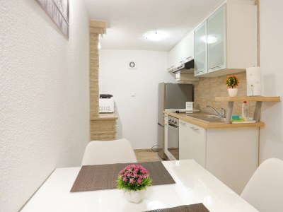 Apartment Two bedroom apartment with terrace Trogir A-15517-a - Outdoor photo 28