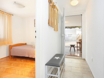 Apartment Two bedroom apartment with terrace Trogir A-15517-a - Outdoor photo 37