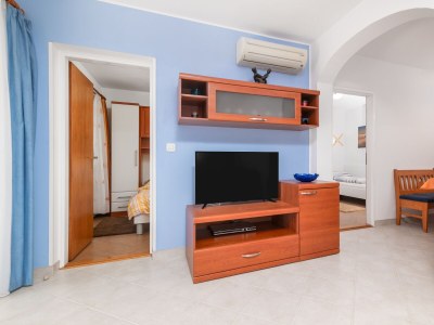 Apartment Two bedroom apartment with terrace Štinjan, Pula A-23546-a - Outdoor photo 15