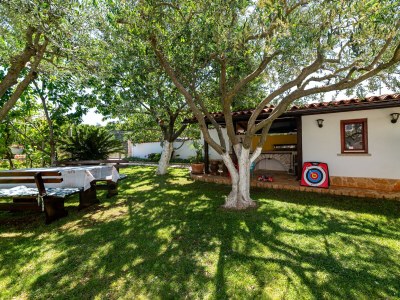 Apartment Two bedroom apartment with terrace and sea view Štinjan, Pula A-23546-b - Outdoor photo 7