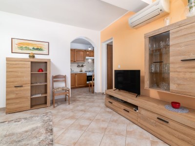 Apartment Two bedroom apartment with terrace and sea view Štinjan, Pula A-23546-b - Outdoor photo 17