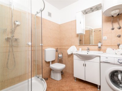 Apartment Two bedroom apartment with terrace and sea view Štinjan, Pula A-23546-b - Outdoor photo 27