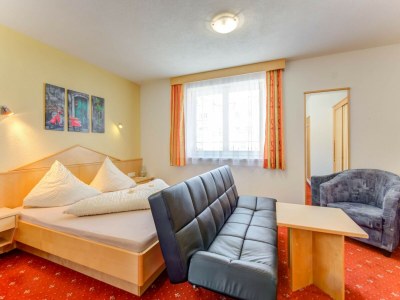 Apartment Apartment in Tyrol in an attractive area - Features photo 9