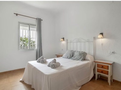 Apartment Family Stay in Conil with a swimming pool - Features photo 20