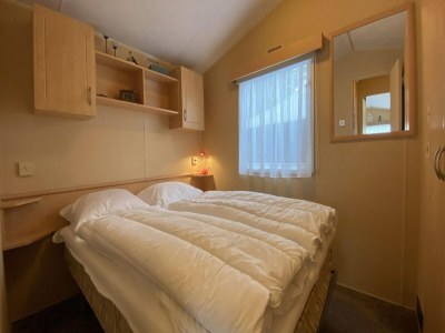 Holiday house Mobile Home in Wemeldinge near Oosterschelde - Outdoor photo 11