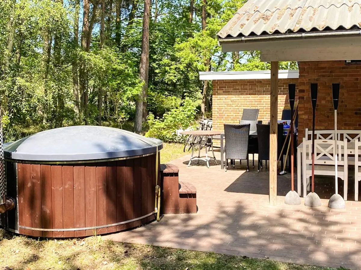 Holiday house 8 person holiday home in Aakirkeby - Outdoor photo 2