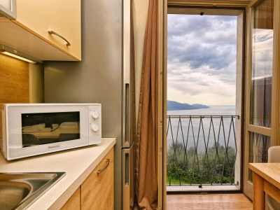 Apartment La Terrazza sul Lago - Features photo 12
