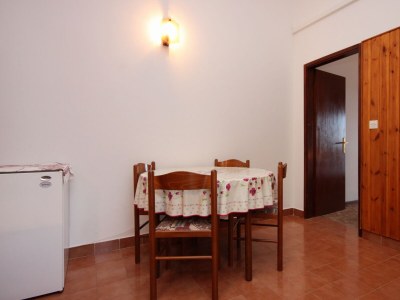 Apartment One bedroom apartment with balcony and sea view Prižba, Korčula A-9227-a - Outdoor photo 9