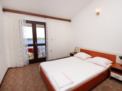 Apartment One bedroom apartment with balcony and sea view Prižba, Korčula A-9227-a - Outdoor photo 12