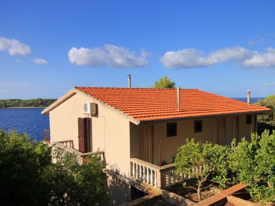 Apartment One bedroom apartment with balcony and sea view Prižba, Korčula A-9227-b - Outdoor photo 2
