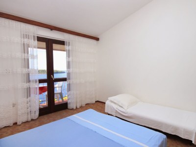 Apartment One bedroom apartment with balcony and sea view Prižba, Korčula A-9227-b - Outdoor photo 13
