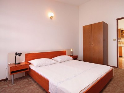 Apartment One bedroom apartment with balcony and sea view Prižba, Korčula A-9227-c - Outdoor photo 12