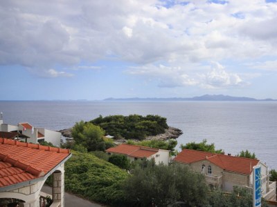 Apartment Four-bedroom apartment with terrace and sea view Prižba, Korčula A-9227-d - Outdoor photo 34