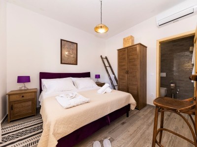 Holiday house Comfortable and spacious house with terrace and sea view Ždrelac, Pašman K-24952 - Outdoor photo 17