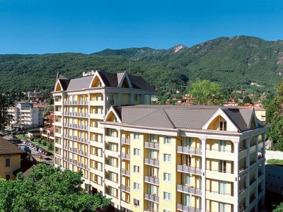 Holiday park Residence Carl & Do in Baveno - Outdoor photo 10