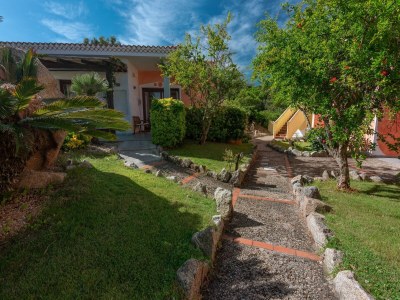 Holiday park Residence mit Gemeinschaftspool in Palau - Outdoor photo 6