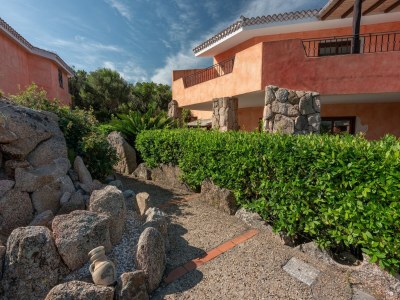 Holiday park Residence mit Gemeinschaftspool in Palau - Outdoor photo 7