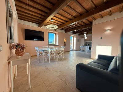 Apartment Spacious apartment with infinity pool - Features photo 16