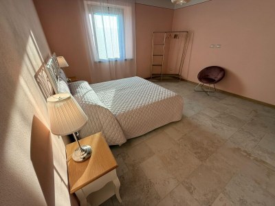 Apartment Spacious apartment with infinity pool - Features photo 23