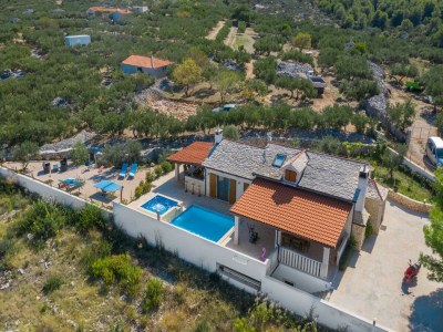 Villa 4 bedroom villa with swimming pool - Outdoor photo 33
