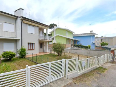 Apartment Angenehme Wohnung in Rosolina Mare mit Balkon - Outdoor photo 2