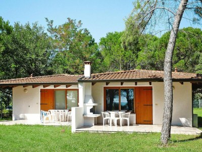 Holiday park Bungalow in the Residence Belvedere in Grado - Outdoor photo 2