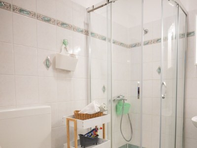 Apartment Two bedroom apartment with terrace and sea view Mali Lošinj, Lošinj A-8026-c - Outdoor photo 9