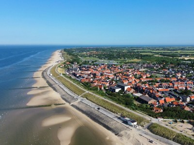 Holiday apartment Just a stone's throw from the beach - Outdoor photo 10