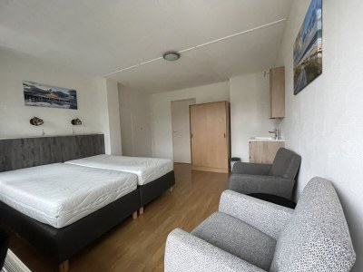 Holiday apartment Just a stone's throw from the beach - Features photo 22