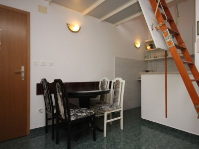 Apartment Apartments with parking space Makarska - 9696 - Outdoor photo 11