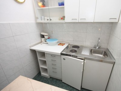 Apartment Apartments with parking space Makarska - 9696 - Outdoor photo 12