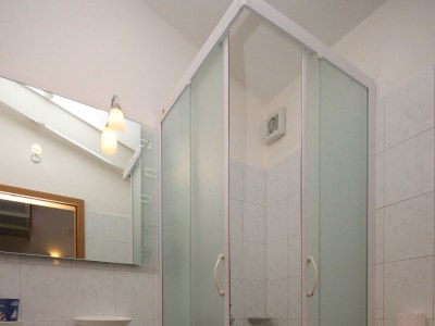 Apartment Apartments with parking space Makarska - 9696 - Outdoor photo 16