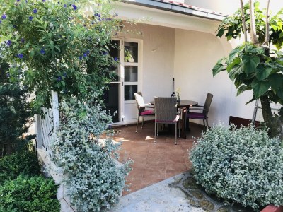 Apartment One bedroom apartment with terrace Primošten A-19232-b in Primosten - Apartment