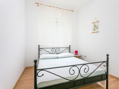 Apartment Two bedroom apartment with terrace Kaštel Štafilić, Kaštela A-20926-a - Outdoor photo 18