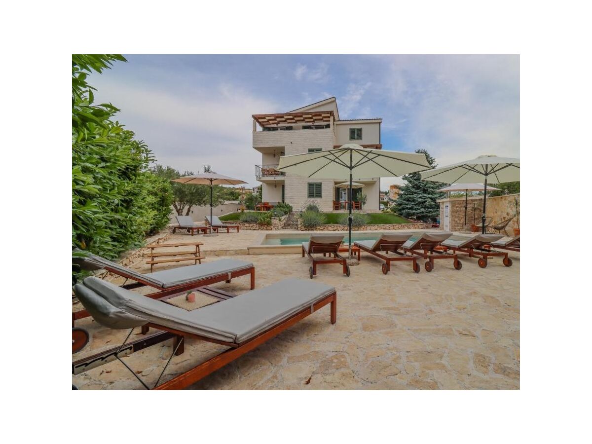 Apartment Two bedroom apartment with balcony and sea view Brodarica, Šibenik A-25027-c - Outdoor photo 4