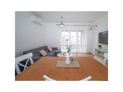 Apartment Two bedroom apartment with balcony and sea view Brodarica, Šibenik A-25027-c - Outdoor photo 19