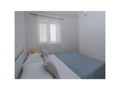 Apartment Two bedroom apartment with balcony and sea view Brodarica, Šibenik A-25027-c - Outdoor photo 26