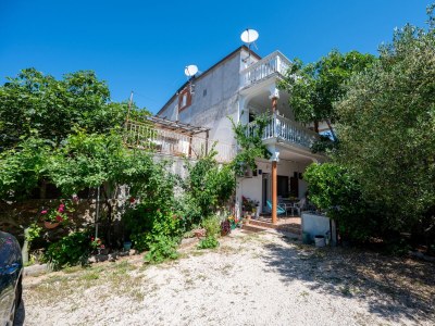 Apartment One bedroom apartment with terrace and sea view Pakoštane, Biograd A-22462-b - Outdoor photo 5